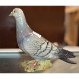 BESWICK PIGEON ORNAMENT - REG 1383