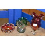 3 VARIOUS PIECES OF COLOURED GLASS WARE