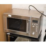 STAINLESS STEEL FINISHED MICROWAVE OVEN