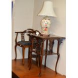 EDWARDIAN INLAID MAHOGANY CORNER CHAIR, TABLE LAMP, 3 TIER CAKE STAND & ORNATE MAHOGANY OCCASIONAL