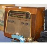 VINTAGE RADIO