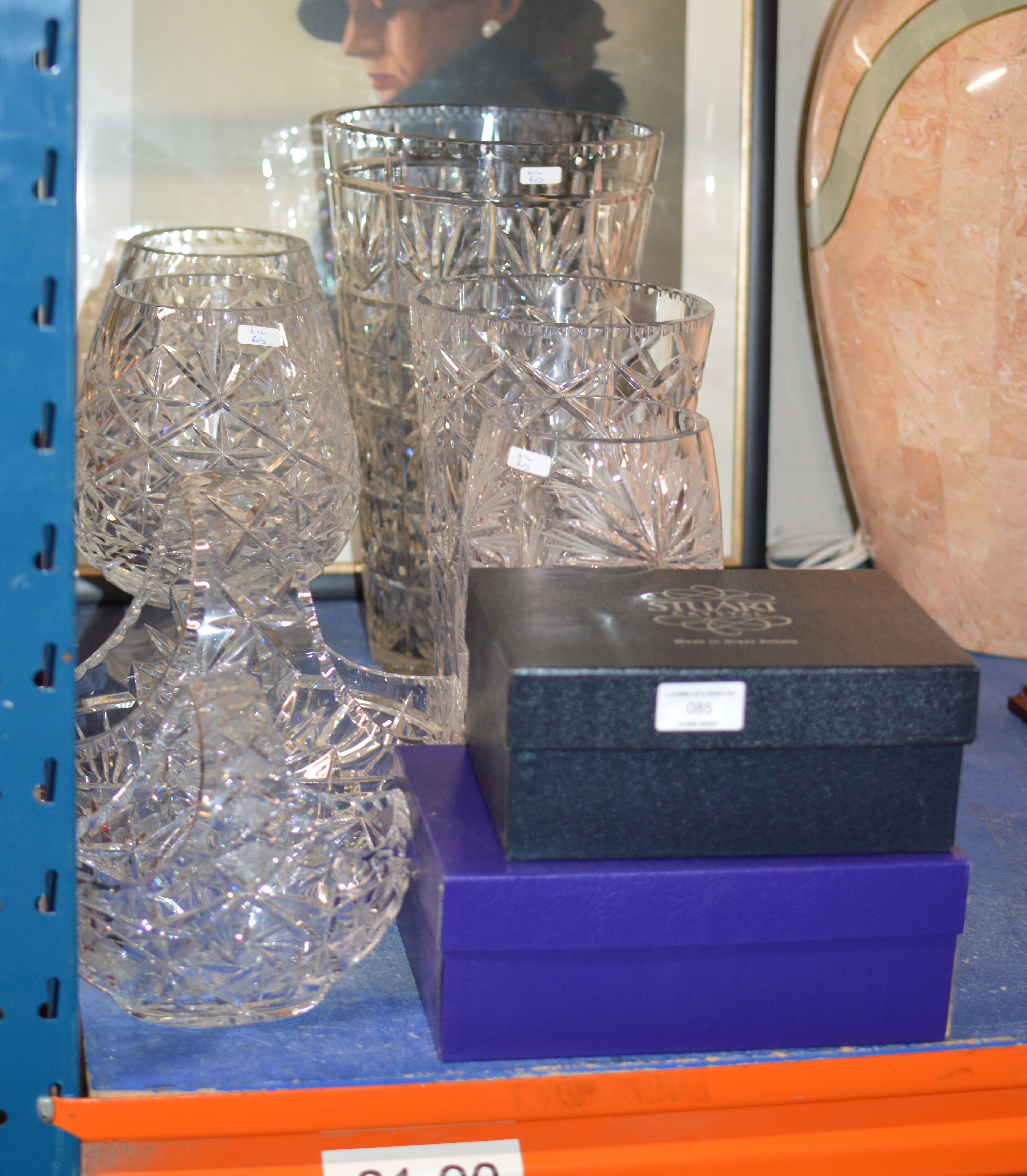 VARIOUS CRYSTAL WARE, BOXED GLASSES, LARGE VASES, BASKETS ETC