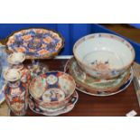TRAY WITH MIXED ORIENTAL CERAMICS, CHINESE PORCELAIN BOWL, FAMILLE ROSE PLATES, VARIOUS PIECES OF