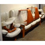 7 PIECE STRESSLESS CREAM LEATHER LOUNGE SET COMPRISING 3 SEATER SETTEE, PAIR OF SINGLE ARM CHAIRS