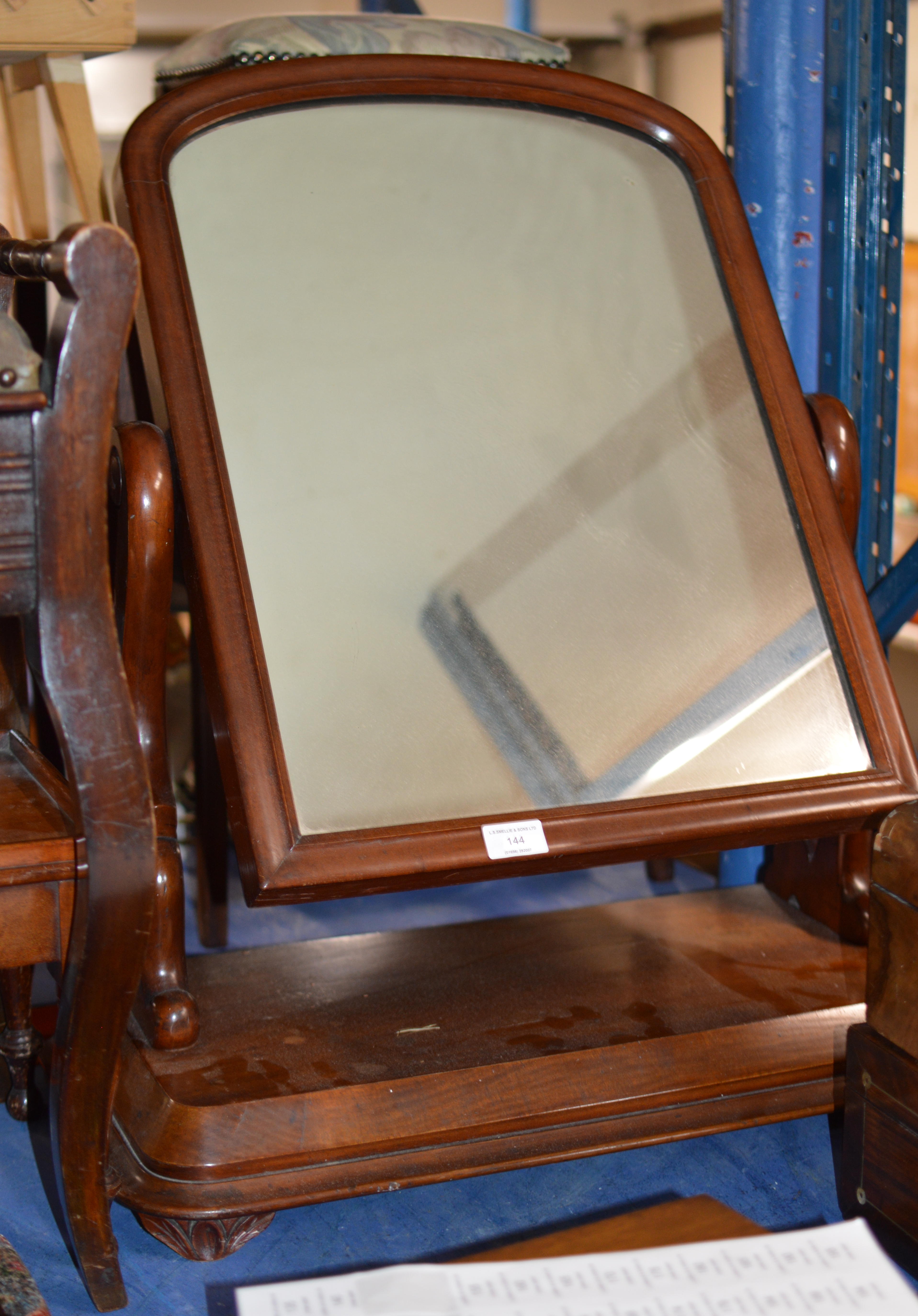 VICTORIAN MAHOGANY SWING MIRROR