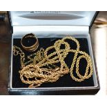 ASSORTED 9 CARAT GOLD JEWELLERY - APPROXIMATE WEIGHT = 32 GRAMS