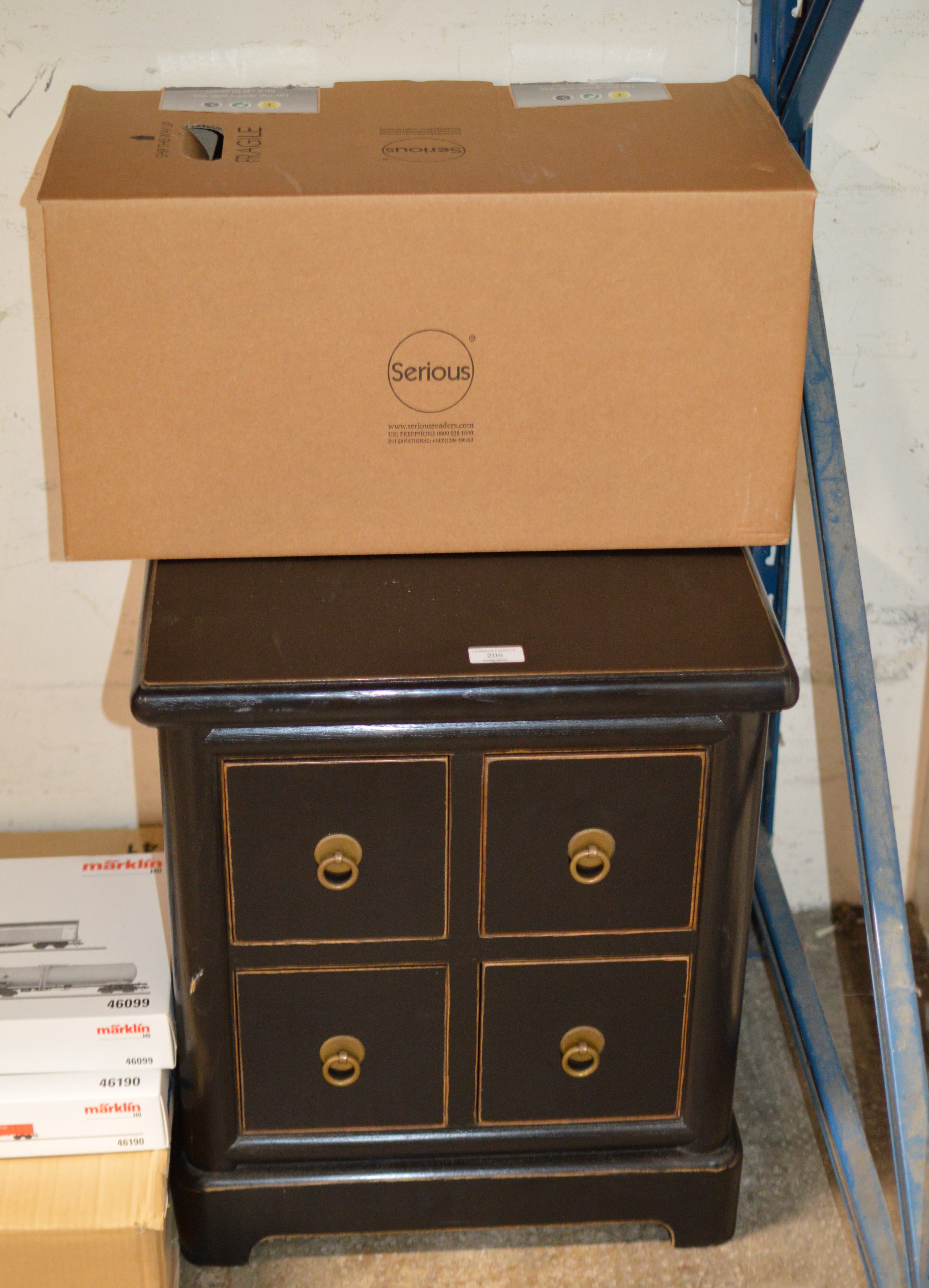 MODERN 4 DRAWER UNIT & TABLE LAMP IN BOX