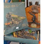 VINTAGE TRAIN SET IN BOX