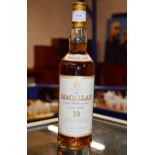 THE MACALLAN, 10 YEARS OLD SINGLE HIGHLAND MALT SCOTCH WHISKY, OLDER STYLE BOTTLING - 700ML, 40% VOL