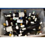 BOX WITH VARIOUS BOTTLES OF WINE