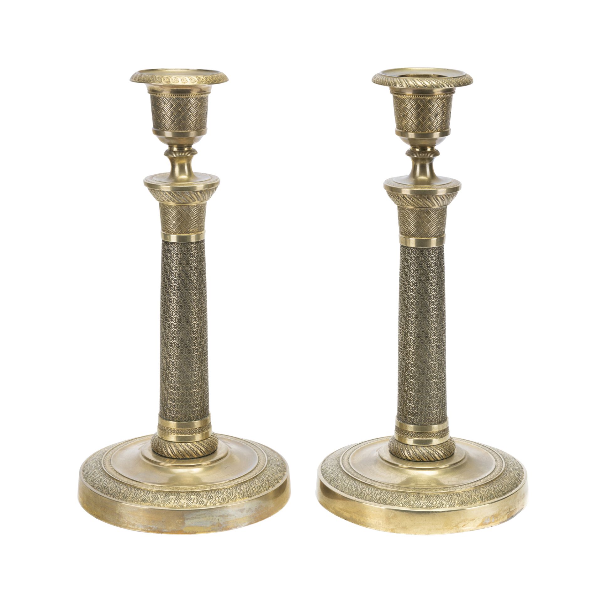Coppia di candelieri in bronzo dorato finemente cesellati - Bild 2 aus 3