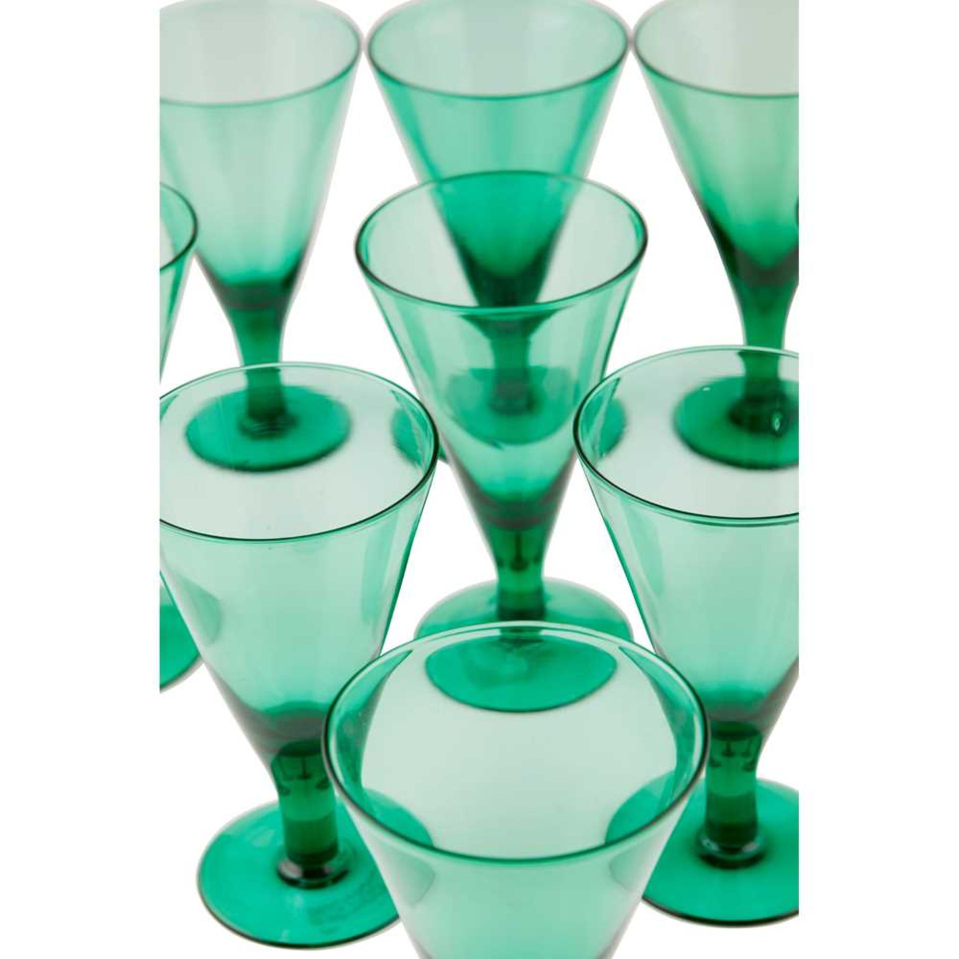 SET OF ELEVEN LATE GEORGIAN GREEN WINE GLASSES EARLY 19TH CENTURY - Image 2 of 2