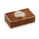 An early 19th-Century French yew wood snuff box