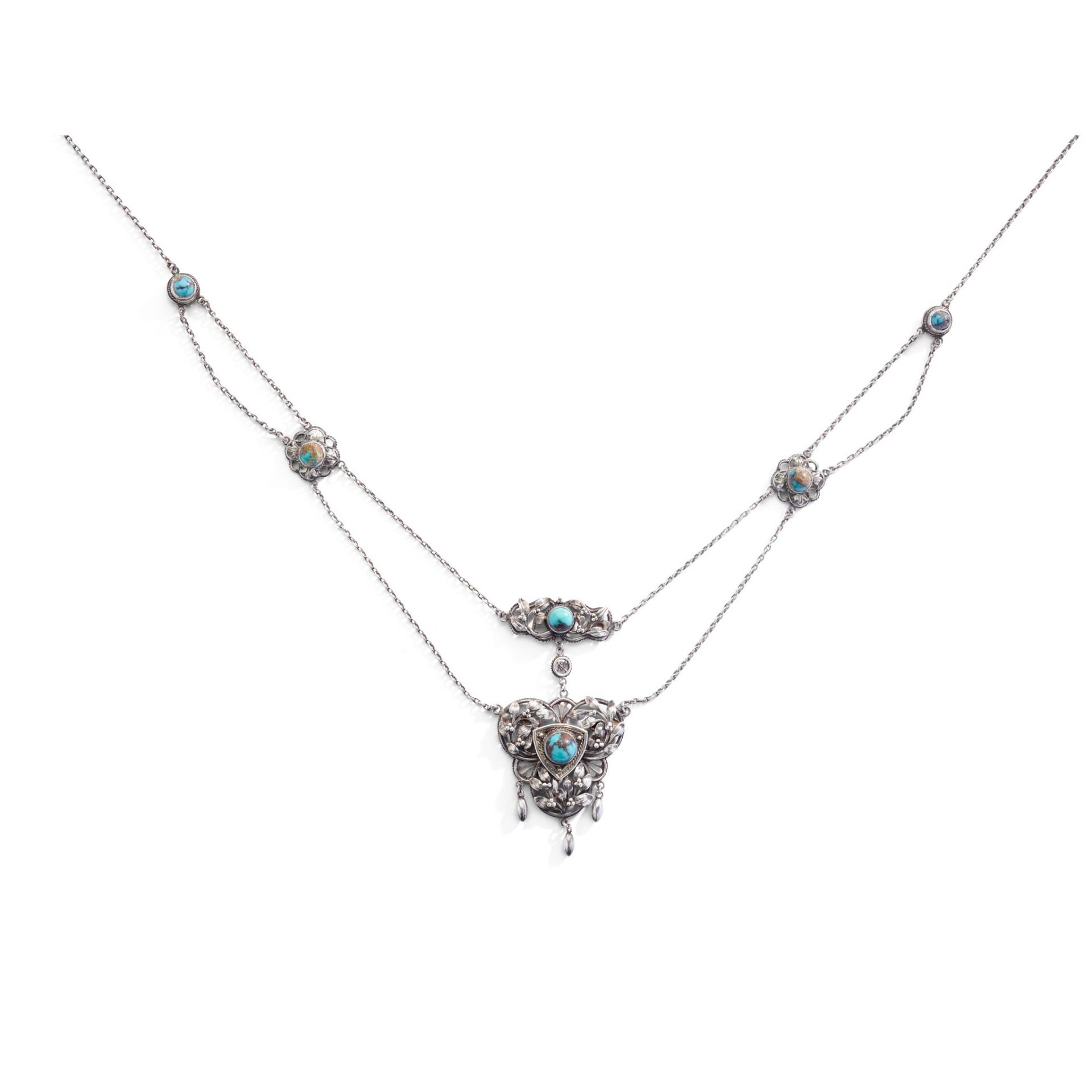 MANNER OF ARTIFICERS' GUILD ARTS & CRAFTS NECKLACE, CIRCA 1900