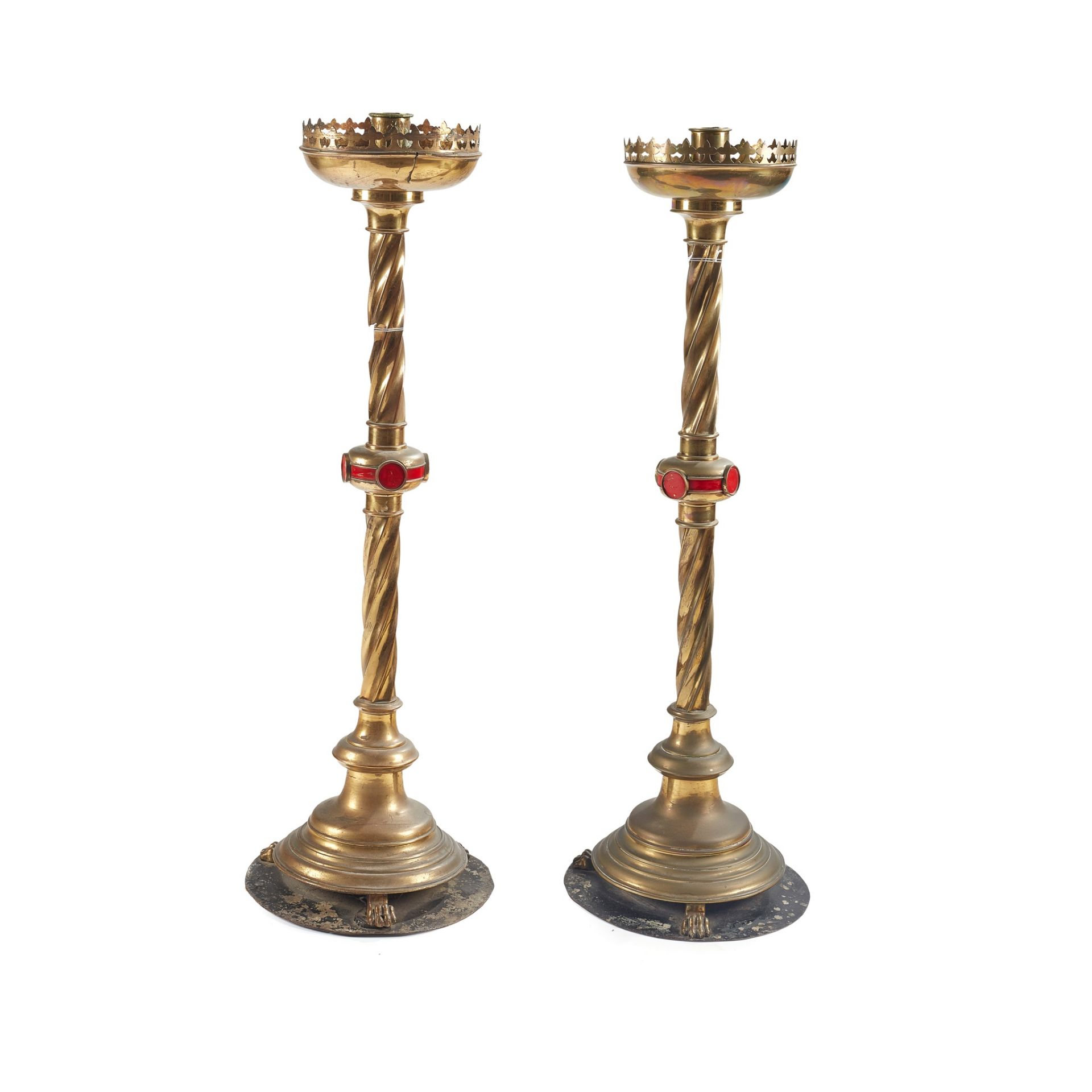 ENGLISH PAIR OF GOTHIC REVIVAL ALTAR CANDLESTICKS, CIRCA 1870 - Bild 2 aus 2