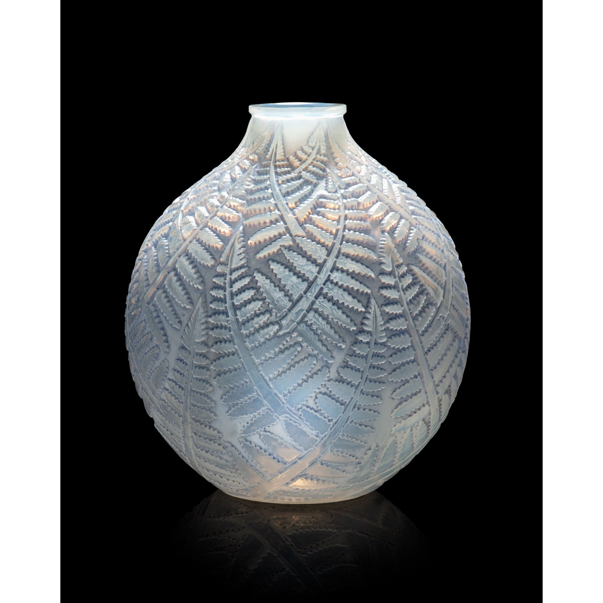 ‡ René Lalique (French 1860-1945) ESPALION VASE, NO. 996