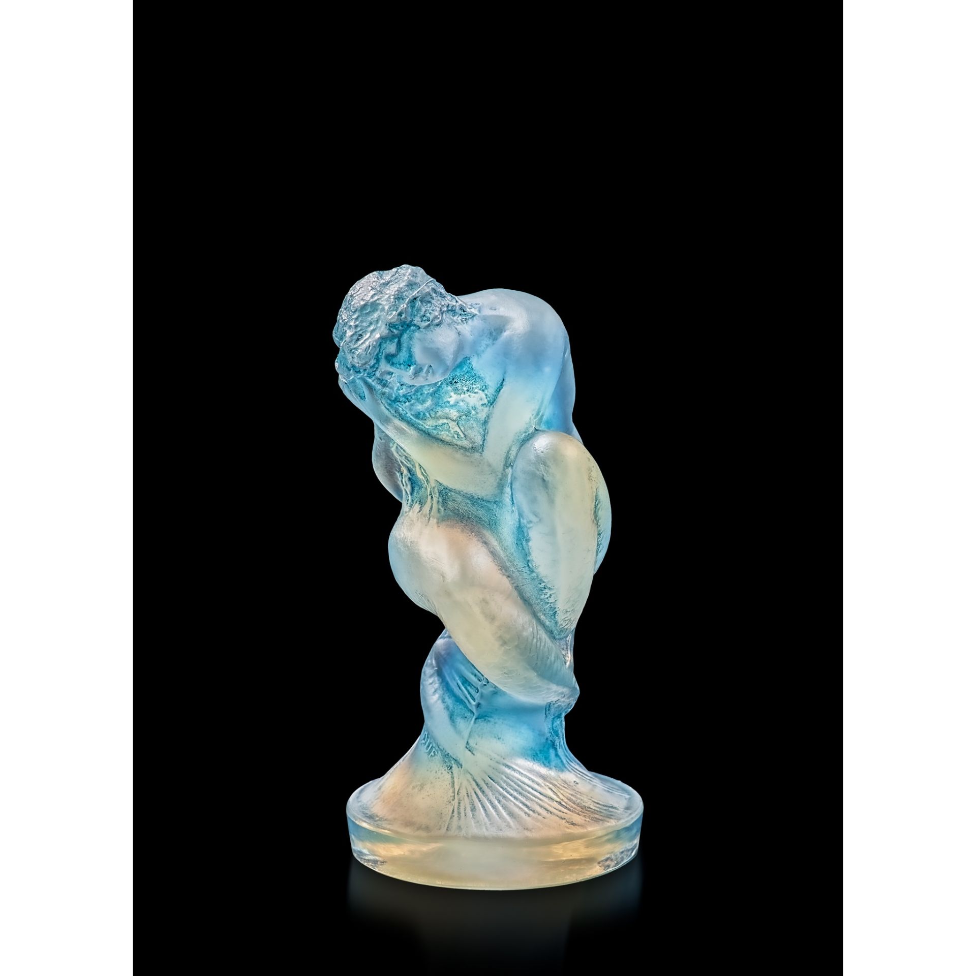 René Lalique (French 1860-1945) SIRÈNE PAPERWEIGHT, NO. 831