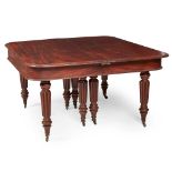 REGENCY MAHOGANY EXTENDING DINING TABLE, IN THE MANNER OF GILLOWS EARLY 19TH CENTURY