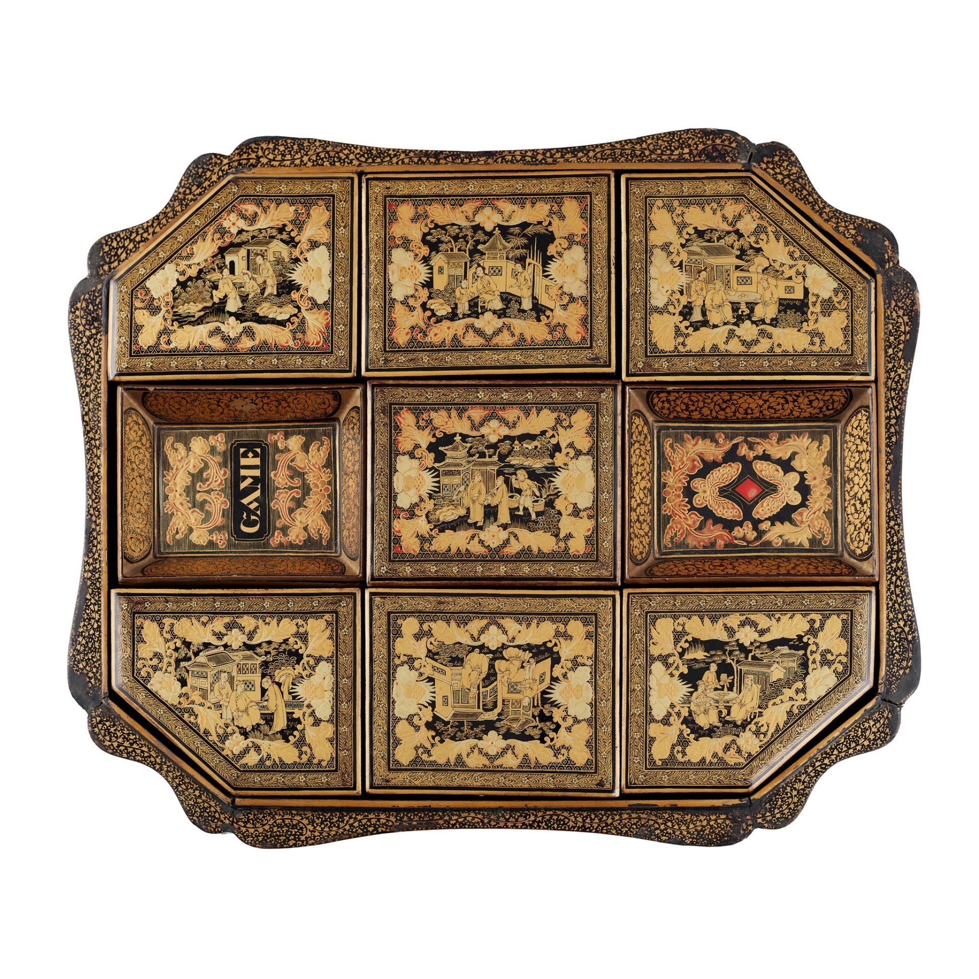 EXPORT GILT AND BLACK LACQUERED GAMES BOX QING DYNASTY, 19TH CENTURY - Image 3 of 4