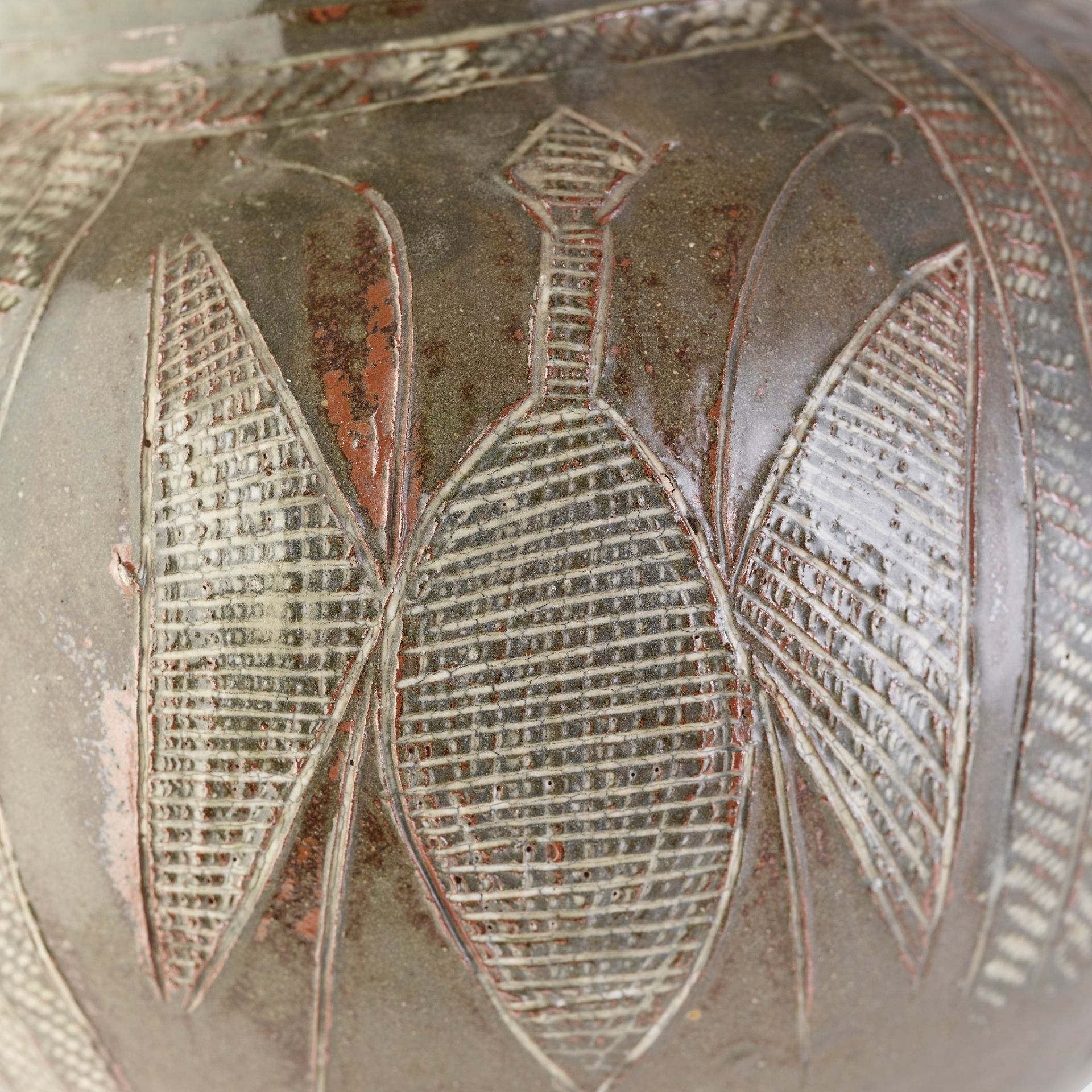 STONEWARE POT LADI KWALI (C. 1925 - 1984), NIGERIA - Image 3 of 5