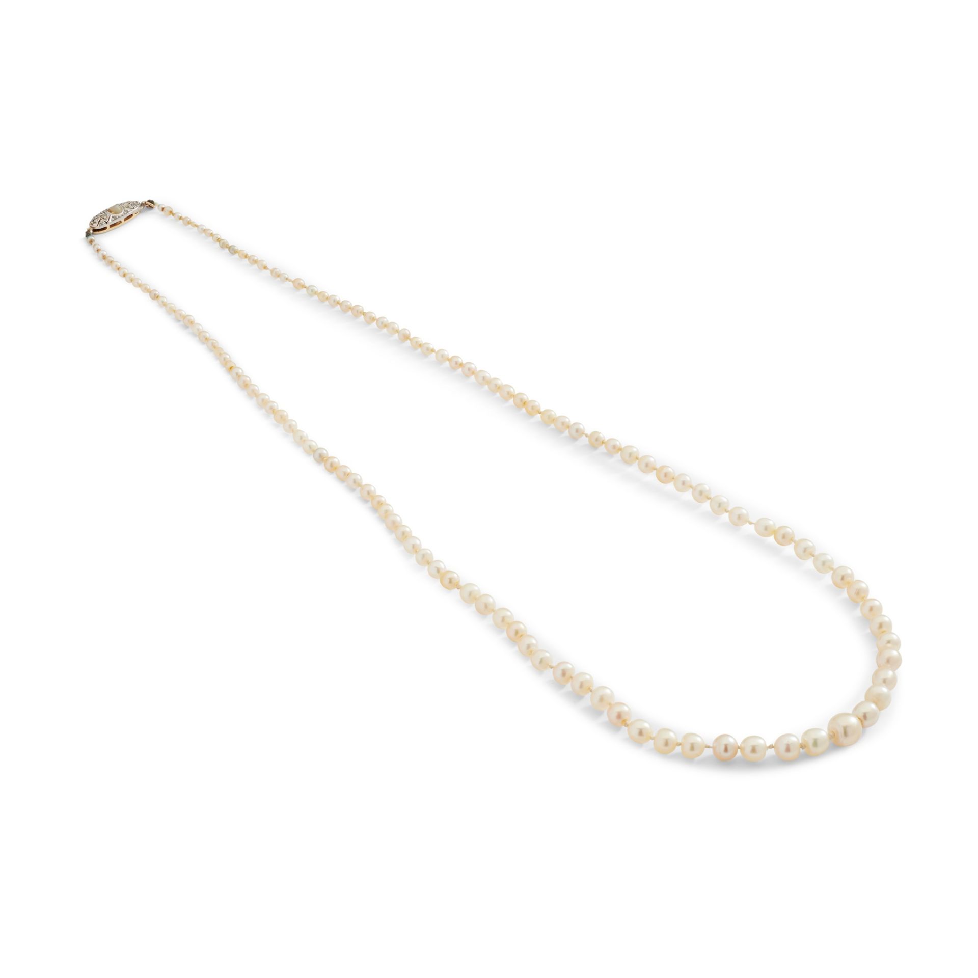 A natural pearl necklace