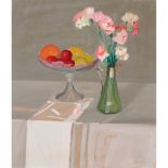 § JOHN CUNNINGHAM (SCOTTISH 1927-2000) STILL LIFE OF FRUIT AND FLOWERS