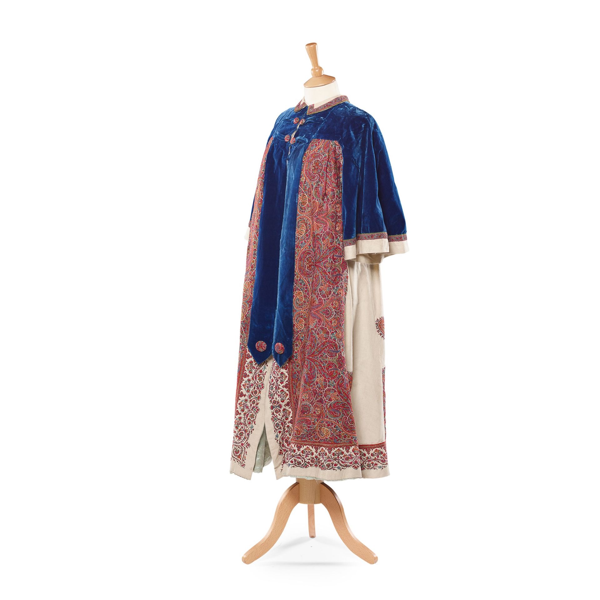 ENGLISH EMBROIDERED SHAWL COAT, MID-19TH CENTURY - Image 3 of 5