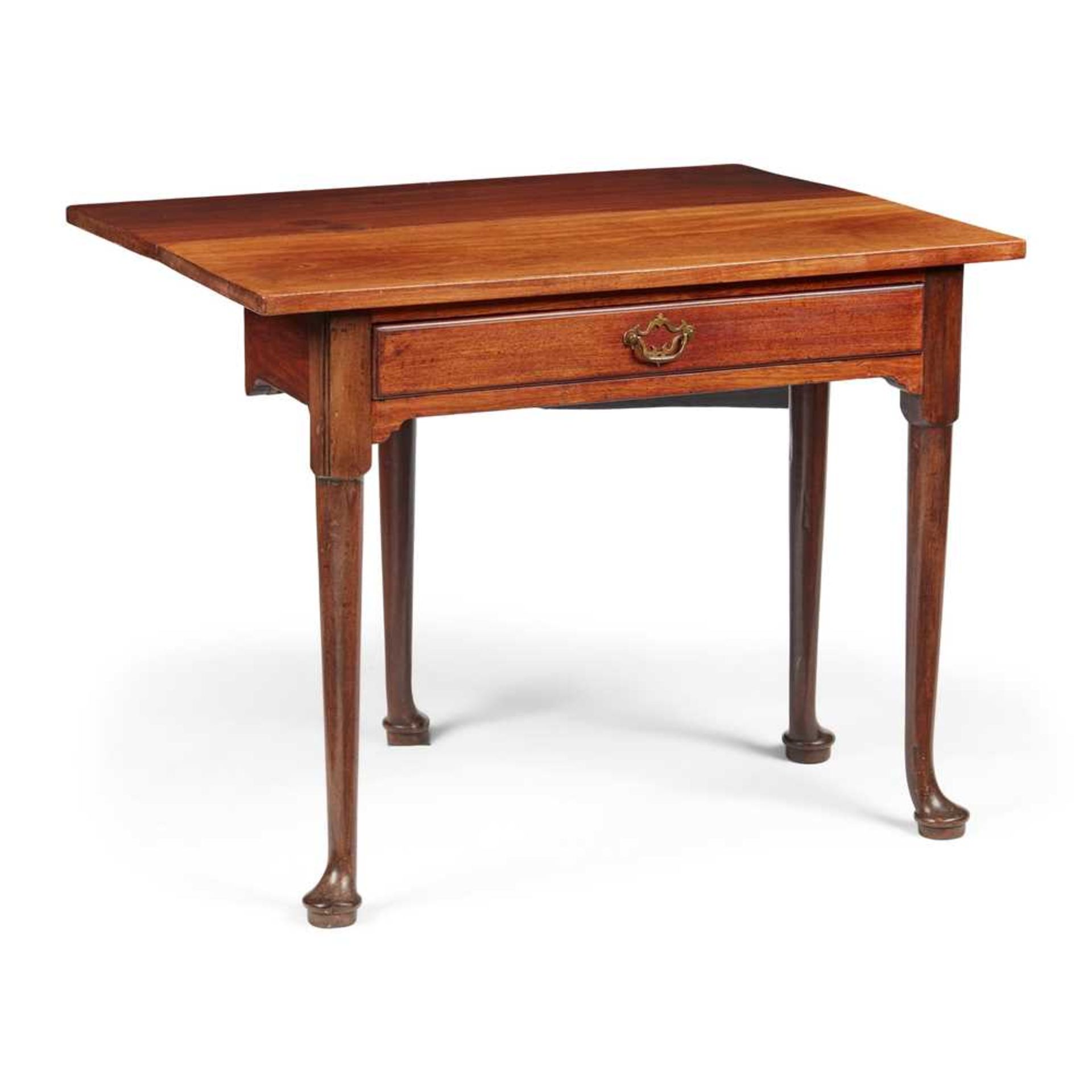 A GEORGE II MAHOGANY DROP-LEAF BEDROOM TABLE, IN THE MANNER OF ALEXANDER PETER MID 18TH CENTURY - Image 2 of 2