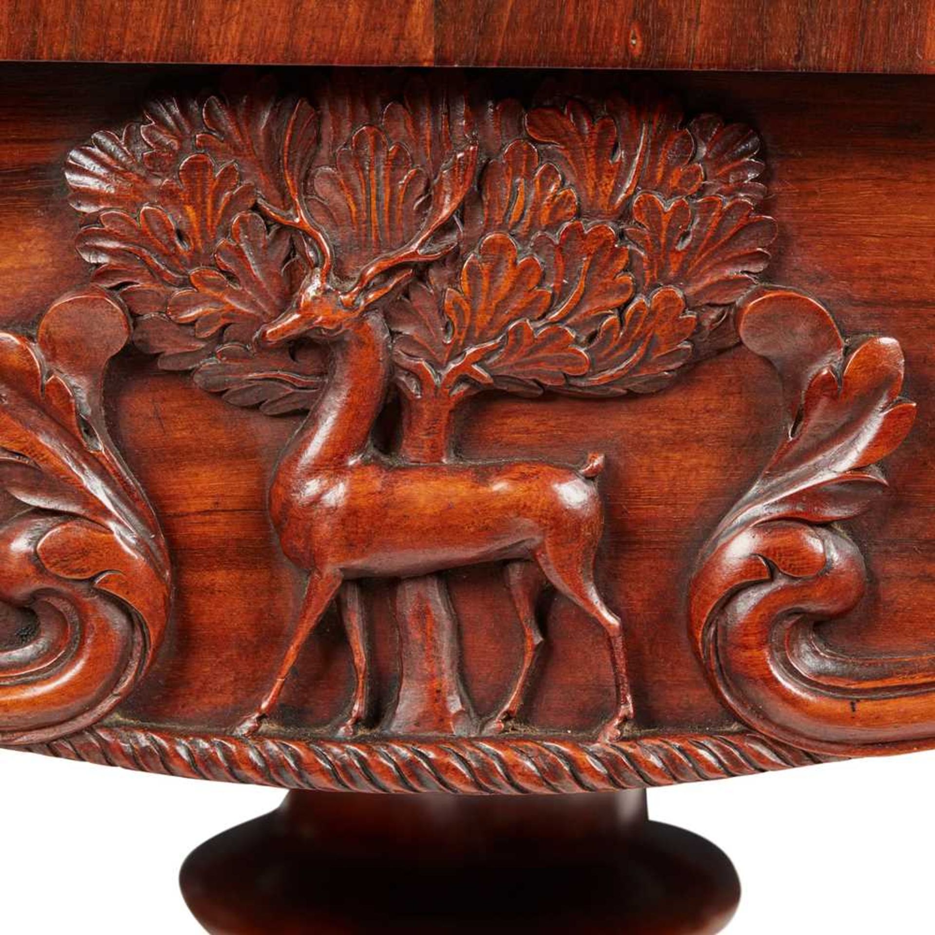 A FINE REGENCY GONCALO ALVES CENTRE TABLE, ATTRIBUTED TO JAMES MEIN OF KELSO EARLY 19TH CENTURY - Image 3 of 5