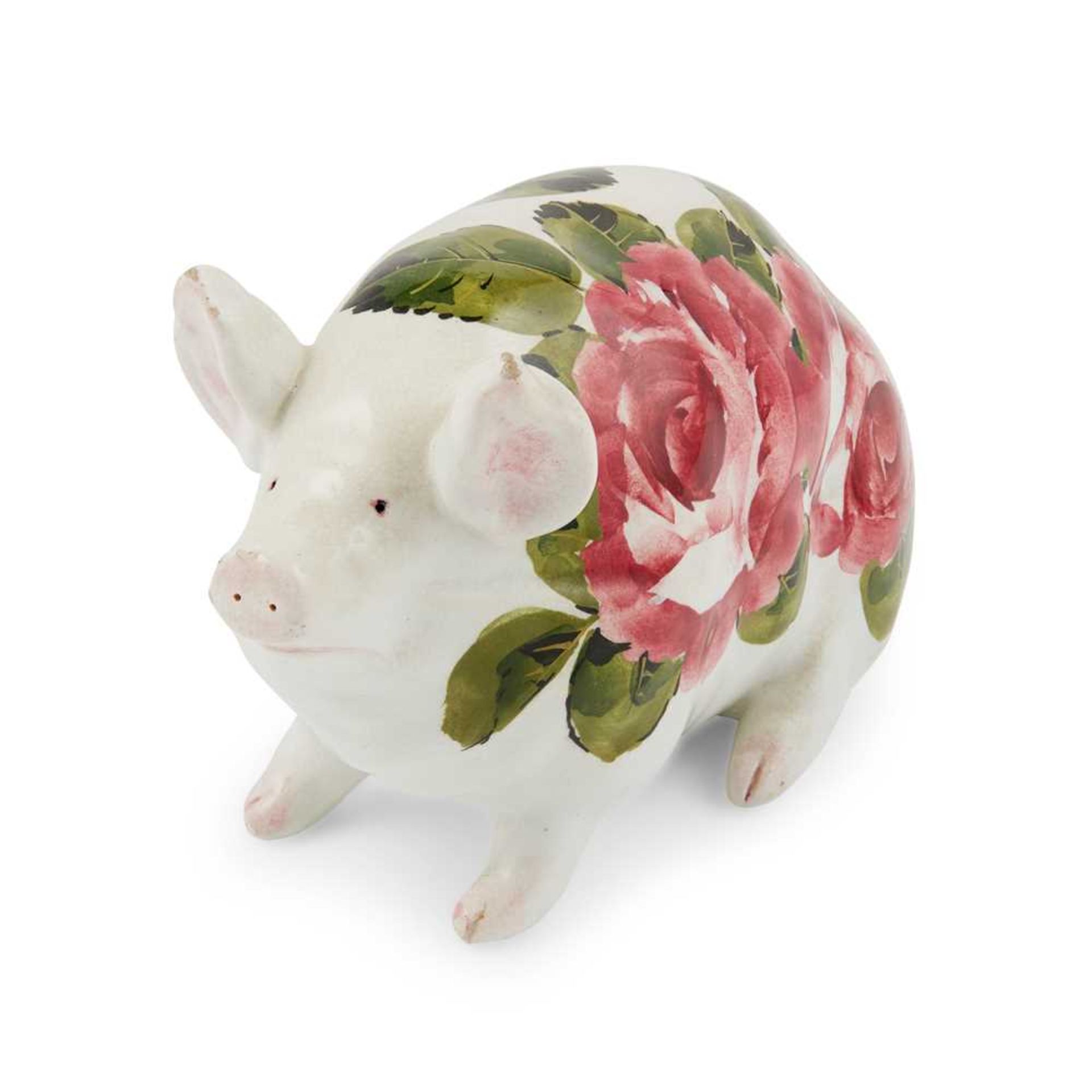 A SMALL WEMYSS WARE PIG 'CABBAGE ROSES' PATTERN, EARLY 20TH CENTURY