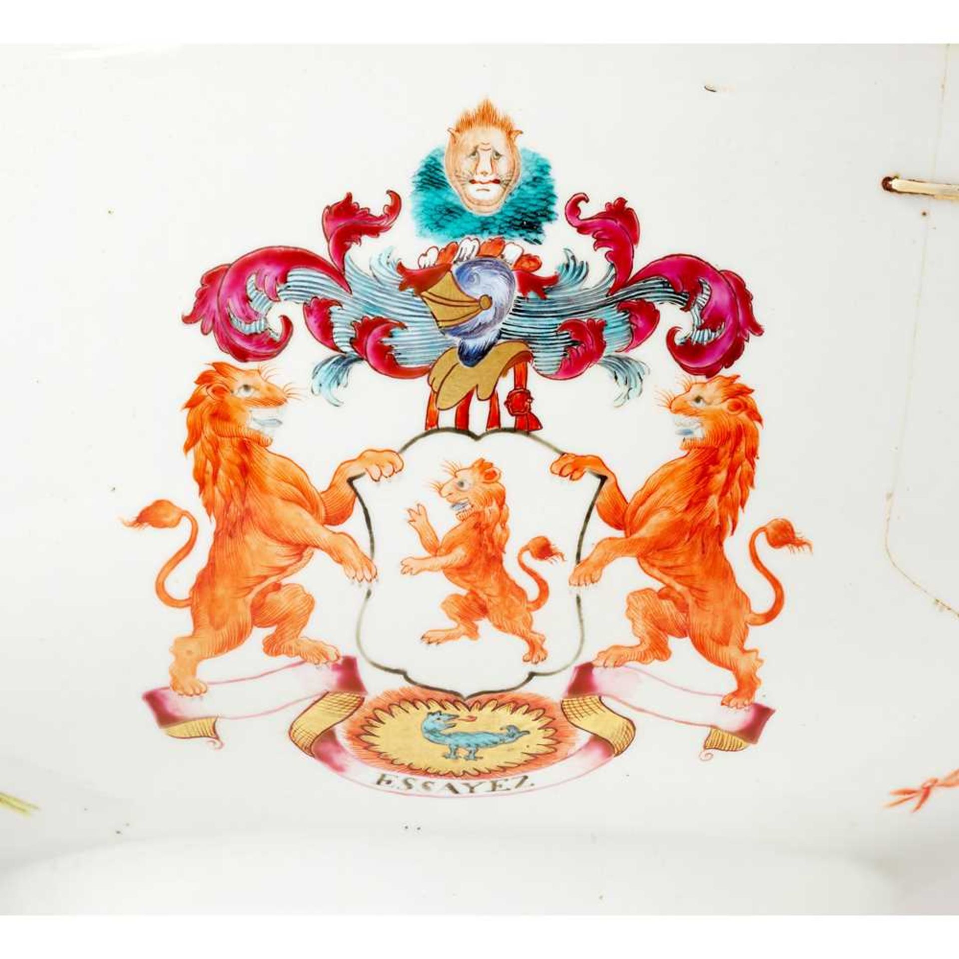 A FAMILLE ROSE ARMORIAL PUNCH BOWL, BEARING THE ARMS AND MOTTO OF THE DUNDAS FAMILY 18TH CENTURY - Image 3 of 3