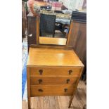 An Oak Dressing Table. 131cm x 60cm x 43cm.