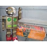 Horikawa (S.H) Japanese battery operated Attacking Martian with original box 28cm