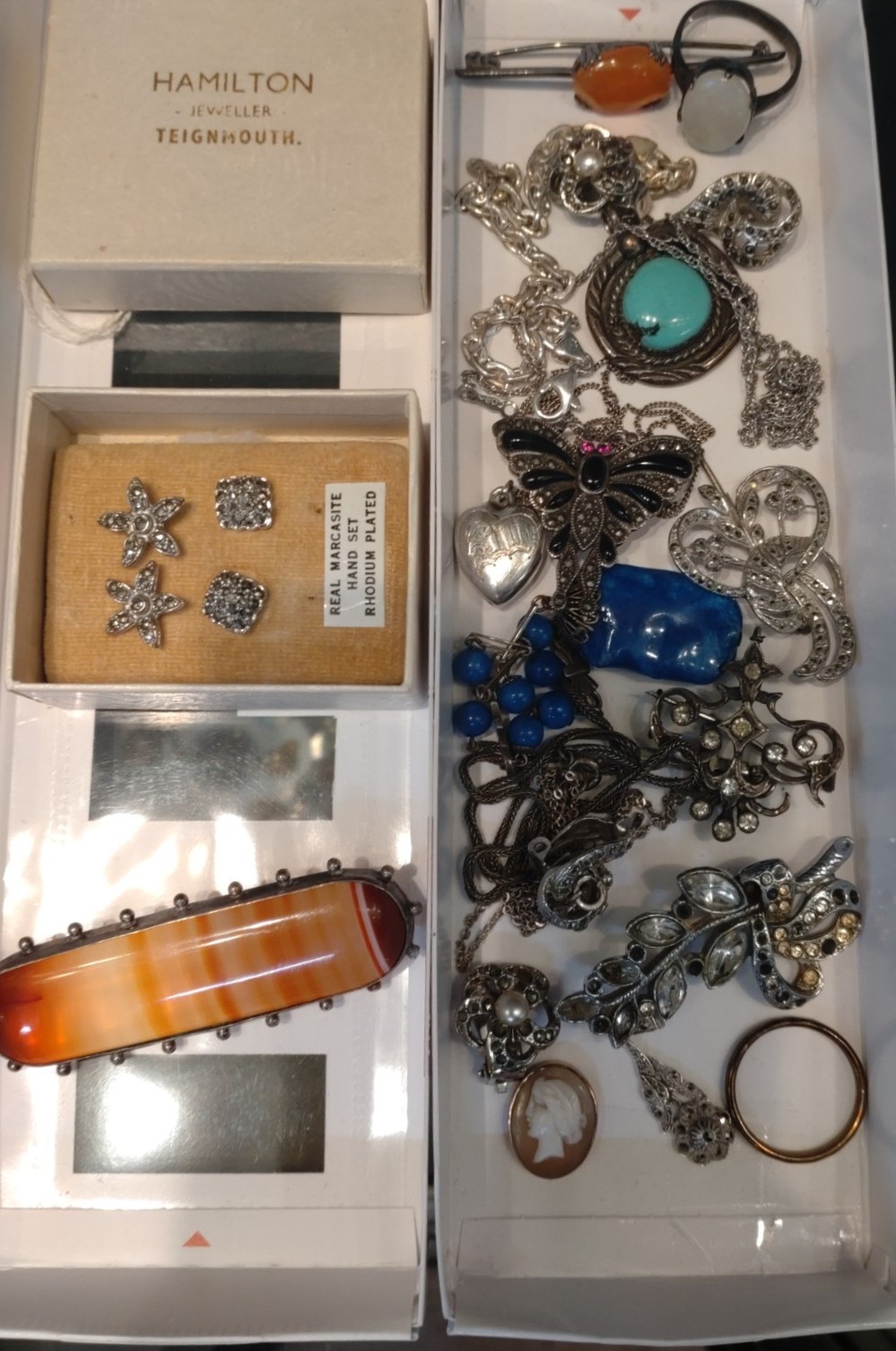 Vintage jewellery including Marcasite brooches and earrings, and silver items.