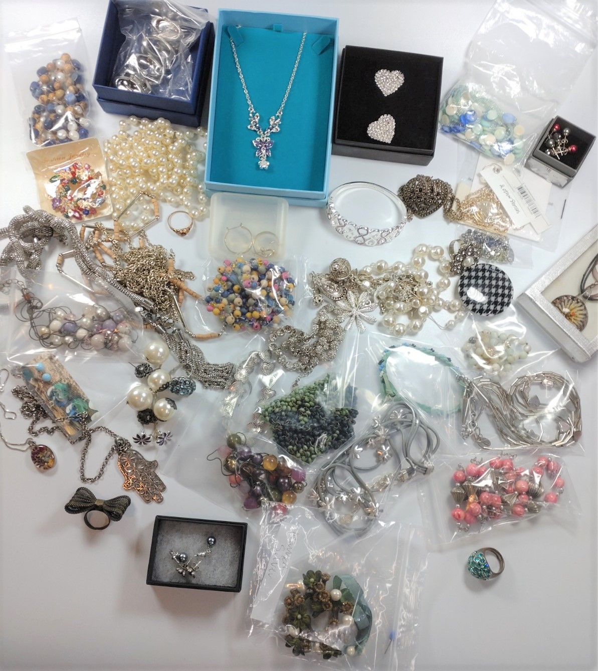 Three boxes of miscellaneous costume jewellery - Image 3 of 3