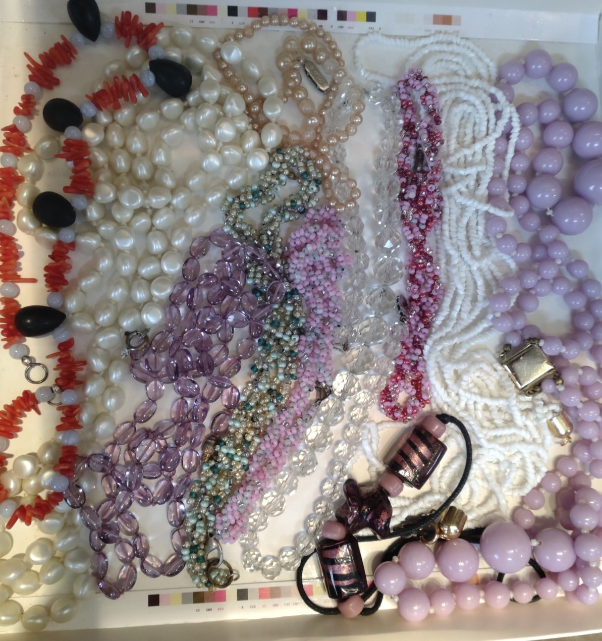 Costume jewellery including beaded necklaces, brooches and earrings (three trays) - Image 3 of 4