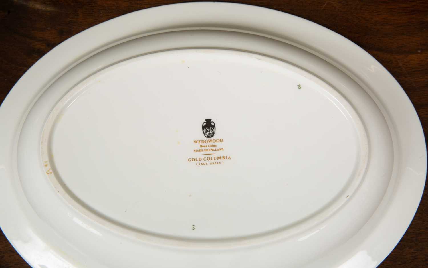 A Wedgwood Gold Columbian part dinner service to include ten large dinner plates, ten soup bowls, - Image 3 of 5