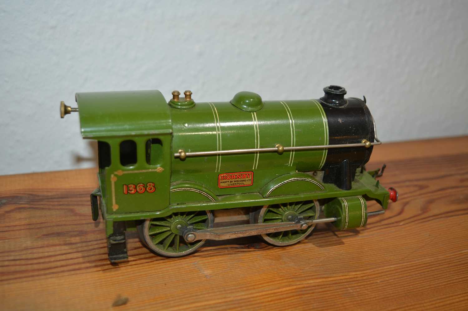 Collection of Hornby 00 gauge track, boxed carriages, tenders etcCondition report: At present, there - Image 21 of 32