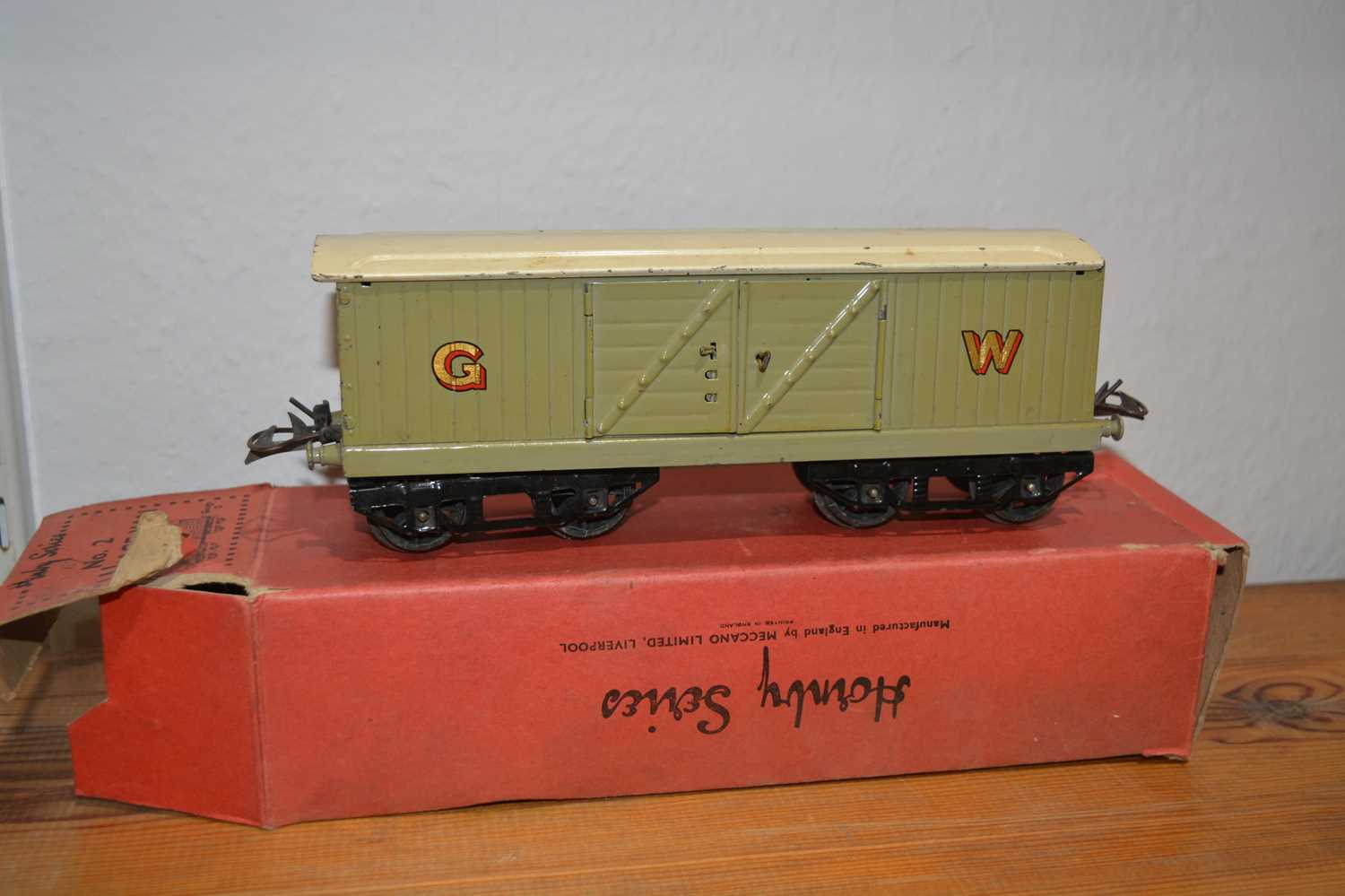 Collection of Hornby 00 gauge track, boxed carriages, tenders etcCondition report: At present, there - Image 10 of 32