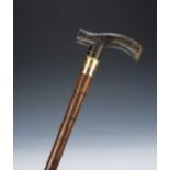 Victorian walking cane with 9ct gold collar and faux painted tortoiseshell handle, 91cm
