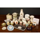 A group of collectible ceramics to include, a Crummles limited edition enamel box and cover,