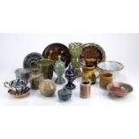 Collection of studio pottery to include: Colin Kellam studio pottery box and cover, impressed seal