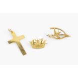 A small collection of jewellery, comprising a wishbone and swallow panel brooch, stamped '15CT', a