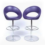 René Holten (b.1961) for Artifort Nina Pair of bar stools the swivel seats with purple upholstery on
