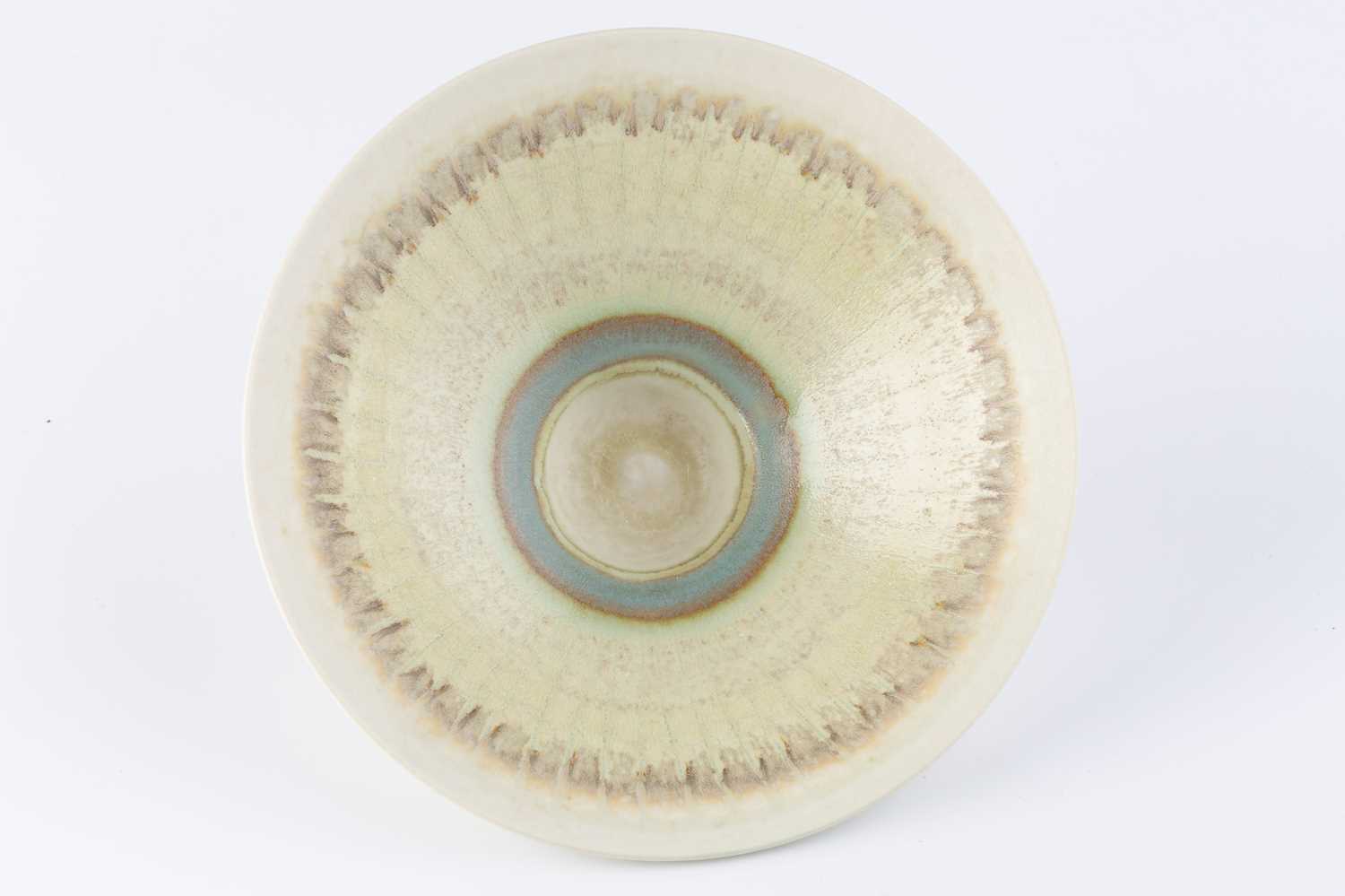 Peter Wills (b.1955) Footed bowl, circa 1990 porcelain with pale glazes signed and with impressed - Image 4 of 5