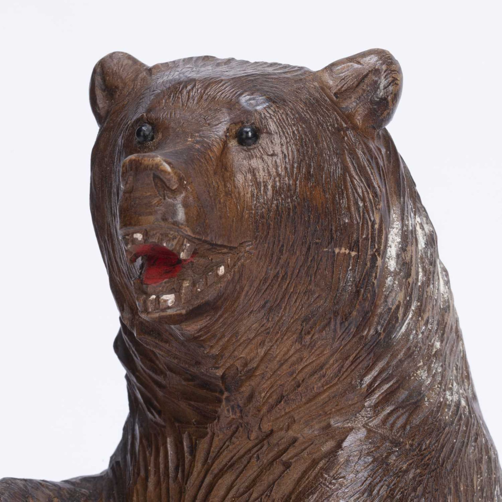 Two large Black Forest models of bears carved wood with painted details, one marked 'RM' the other - Image 7 of 11