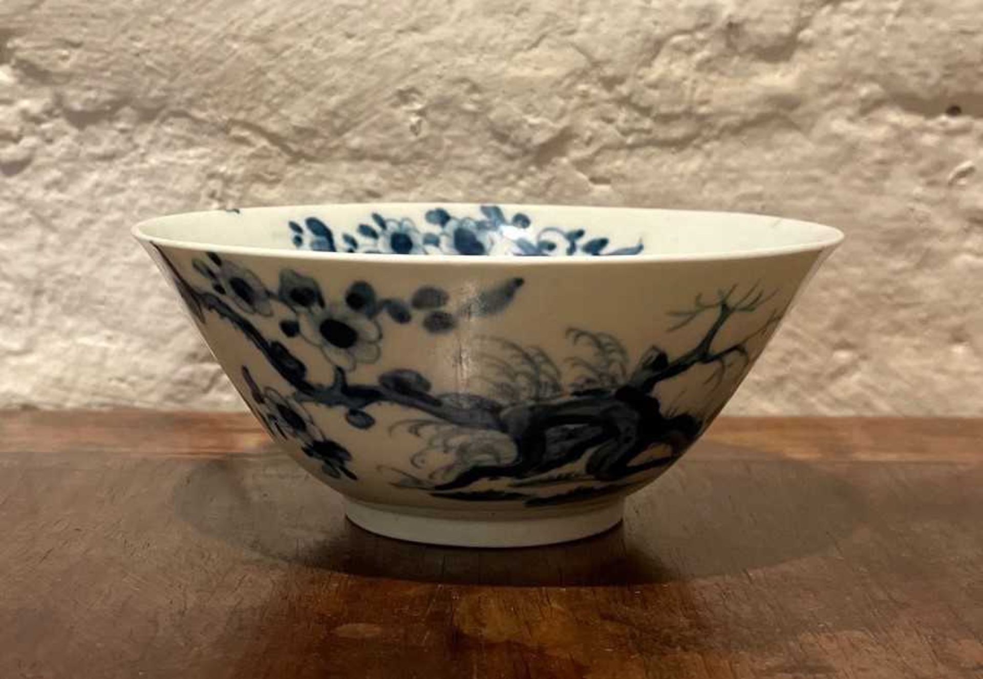Worcester rice bowl Prunus root pattern, circa 1754-56, 10.4cm diameterRestoration and hairline