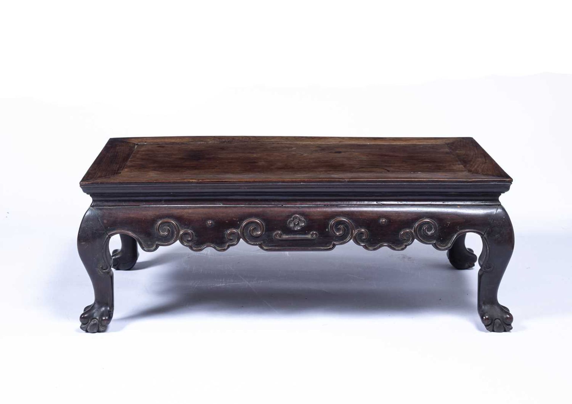 Hardwood carved 'Kang' table Chinese, with a carved under tier with cloud-shaped motifs, 76cm across - Image 4 of 5