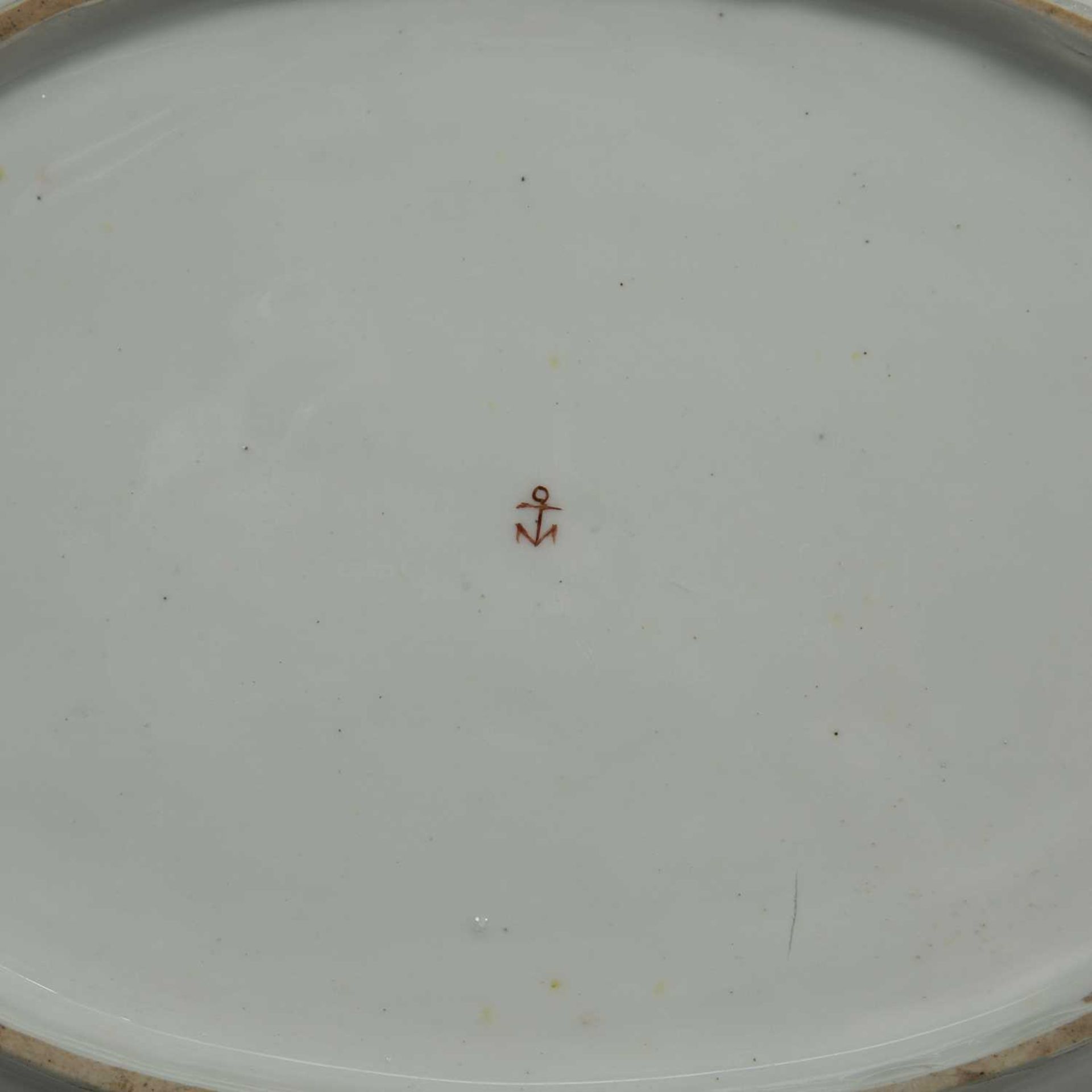 Chelsea porcelain fruit service Red and gold anchor period, 18th Century, each piece painted with - Image 3 of 3