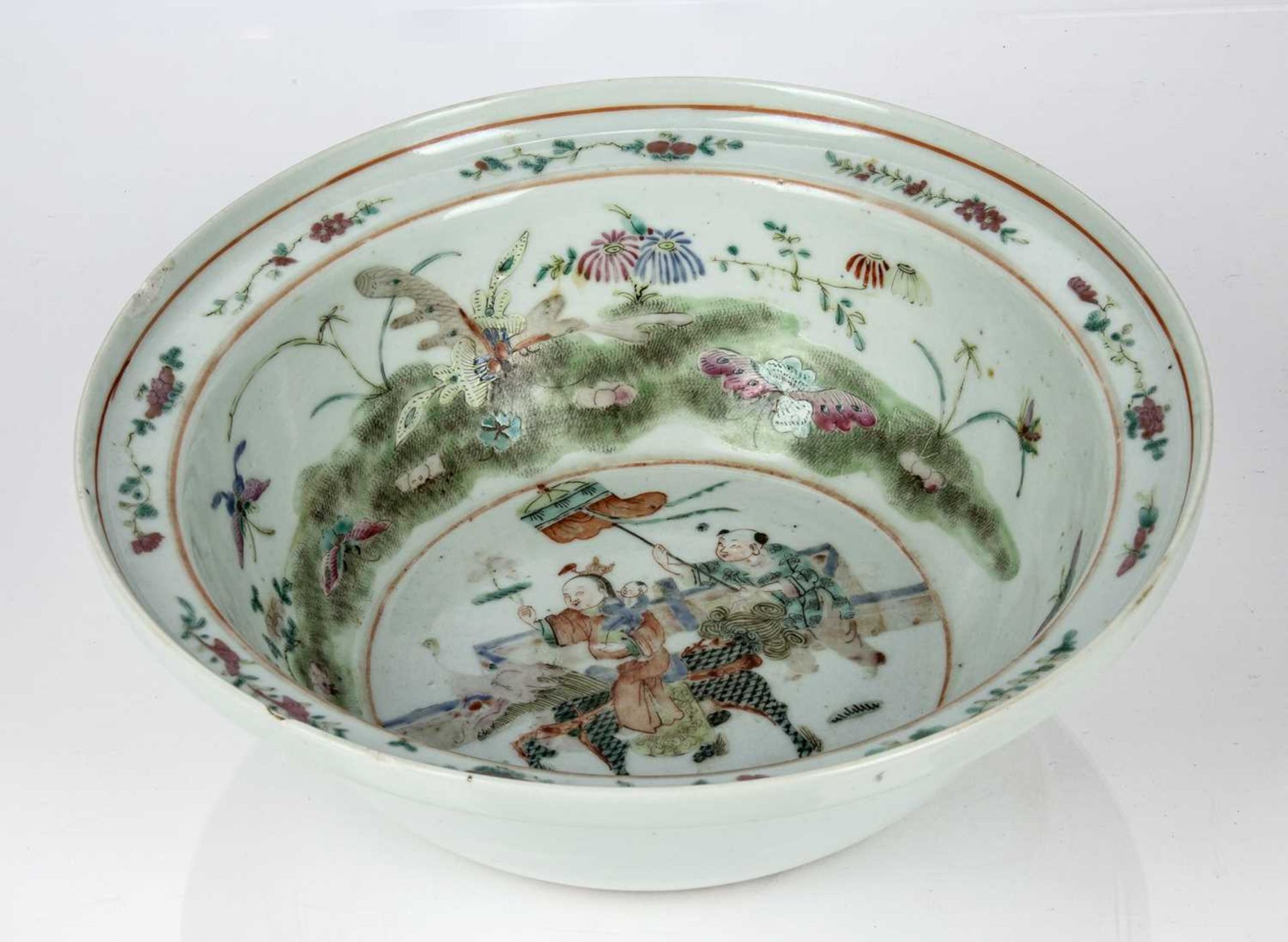 Famille rose bowl Chinese, late 19th/early 20th Century, decorated figures on horseback, and - Image 2 of 4